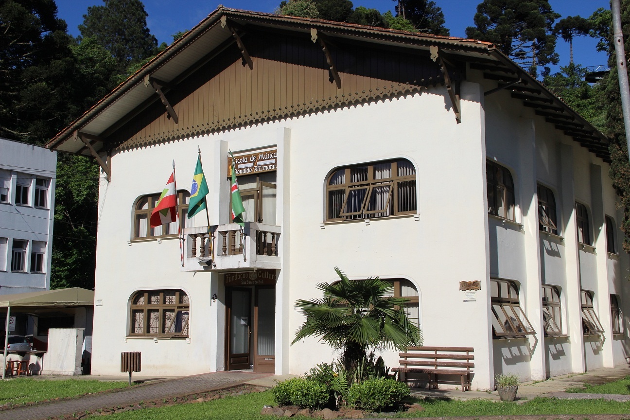 DONALDO JO�O GUILHERME RITZMANN