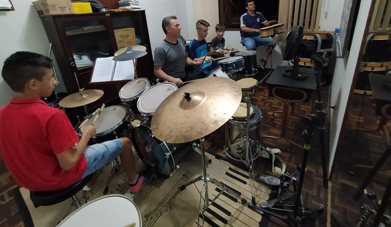 Grupo de Percuss�o 